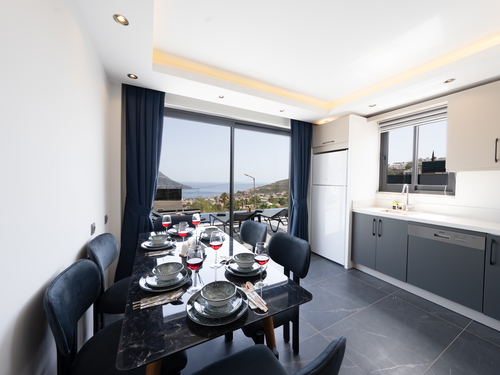  gece  -  Kasım
  | Kalkan’da 8 Kişilik Lüks Villa, Özel Isıtmalı Havuz ve Merkezi Konum